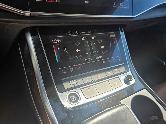 Used 2022 Audi Q8 Premium Plus AWD/4WD image 29