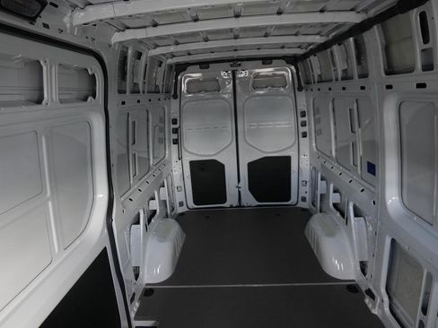 New 2025 Mercedes-Benz Sprinter 2500 image 8
