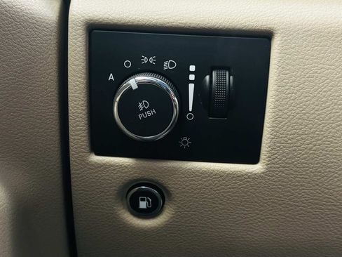 Used 2020 Jeep Grand Cherokee Limited AWD/4WD image 51