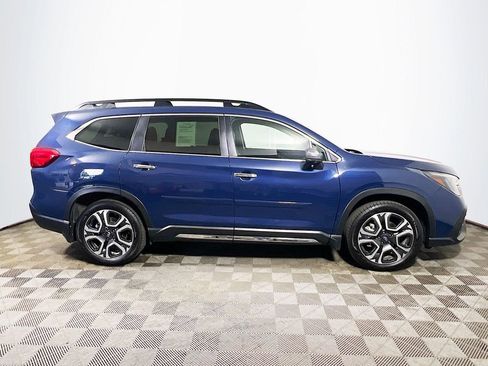 Used 2023 Subaru Ascent Touring AWD/4WD image 8