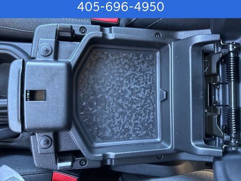 Used 2024 Jeep Wrangler Sport S image 34