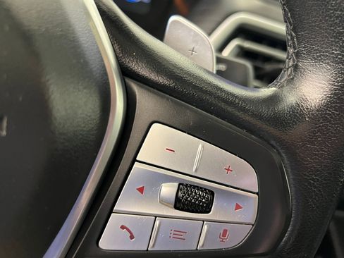 Used 2022 BMW X4 xDrive30i w/ Convenience Package image 25