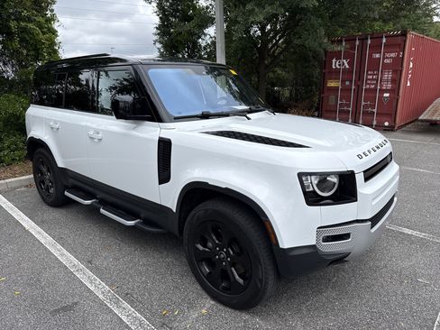 Used 2022 Land Rover Defender 110 S AWD/4WD image 1