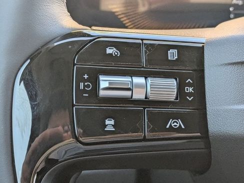 New 2026 Kia Sorento LX FWD image 25