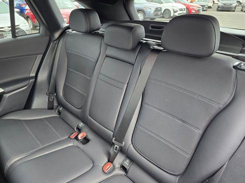 New 2025 Mercedes-Benz GLC 300 GLC 300 image 17