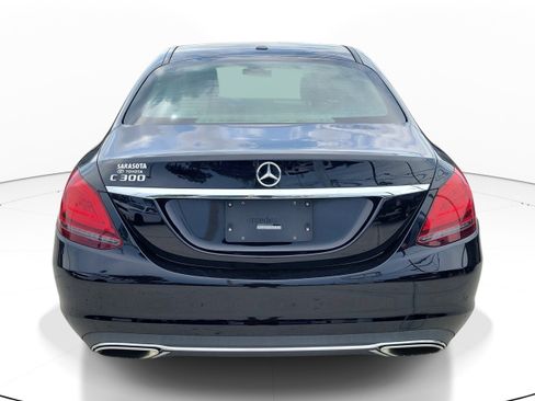 Used 2019 Mercedes-Benz C 300 Sedan image 5