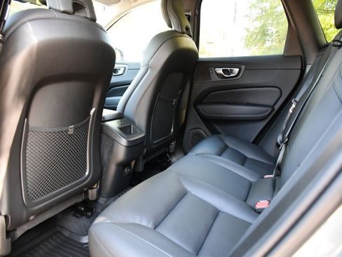 New 2025 Volvo XC60 B5 Plus w/ Protection Package Premier image 16