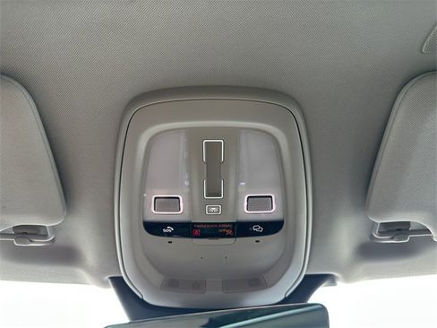 Used 2024 Volvo XC90 B6 Ultimate image 28