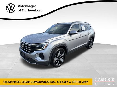 Used 2024 Volkswagen Atlas SE FWD image 1
