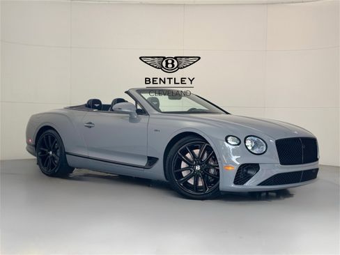 Used 2024 Bentley Continental GT V8 image 1