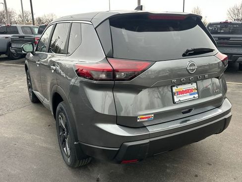 New 2026 Nissan Rogue SV w/ Cold Weather Package image 3
