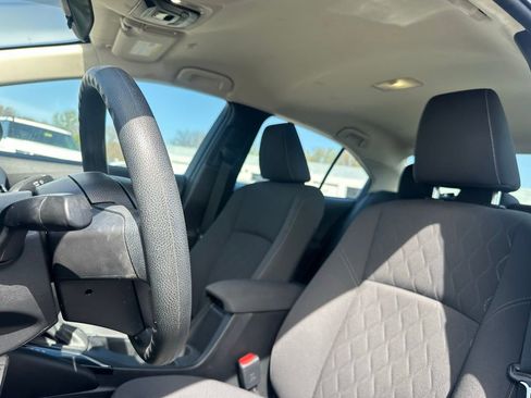 Used 2023 Toyota Corolla LE image 24