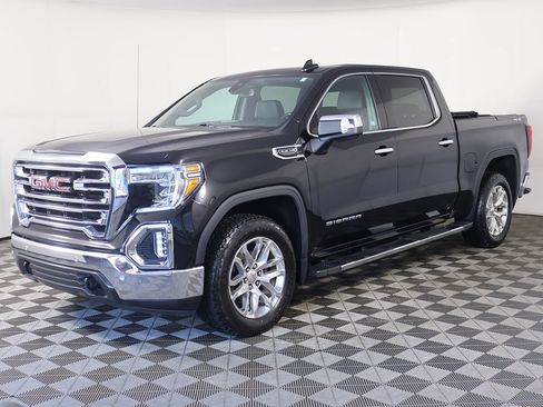 Used 2020 GMC Sierra 1500 SLT w/ SLT Premium Plus Package AWD/4WD image 13