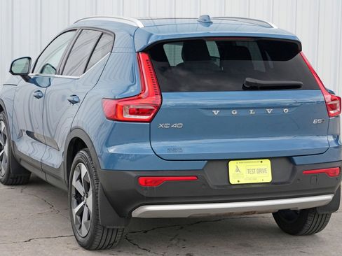 Used 2023 Volvo XC40 B5 Ultimate image 51
