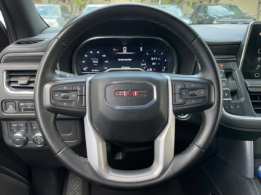 Used 2024 GMC Yukon SLT AWD/4WD image 15