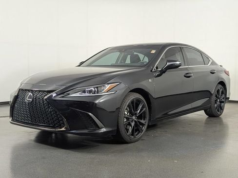 Used 2025 Lexus ES 350 w/ ES 350 Ultra Luxury Package FWD image 4