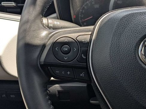 Used 2021 Toyota Corolla SE w/ SE Premium Package FWD image 20