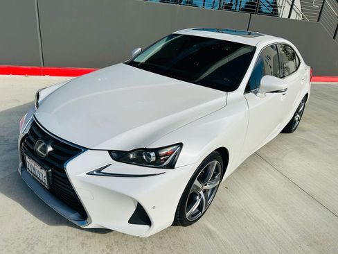 Used 2017 Lexus IS 200t w/ Navigation System Package image 7