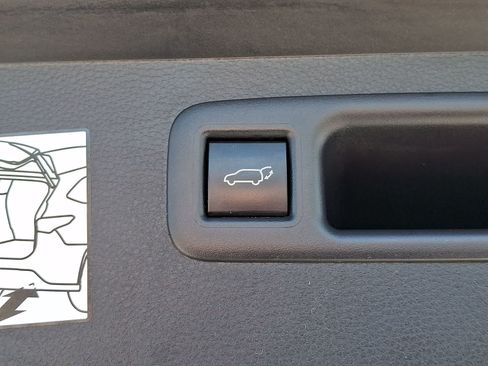 Certified 2024 Toyota Highlander XSE AWD/4WD image 35