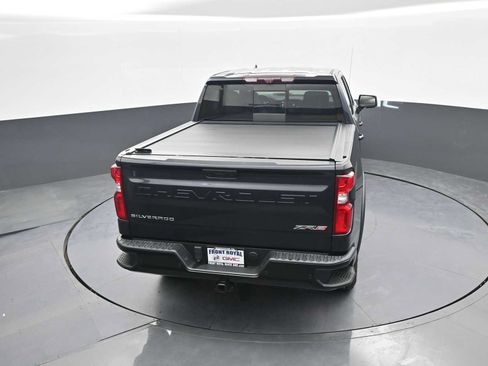 Used 2022 Chevrolet Silverado 1500 ZR2 w/ Technology Package AWD/4WD image 38