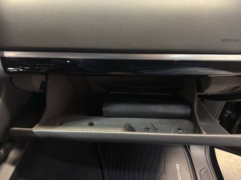 Used 2013 Porsche Cayenne Diesel image 24