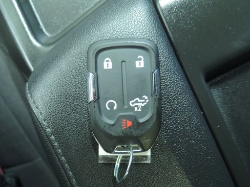 Used 2021 Chevrolet Silverado 1500 RST image 42