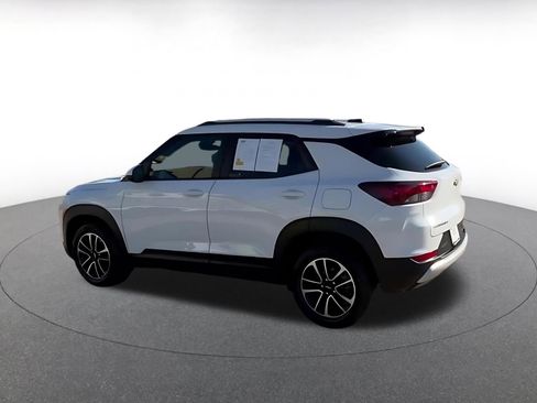 Used 2025 Chevrolet TrailBlazer LT image 15