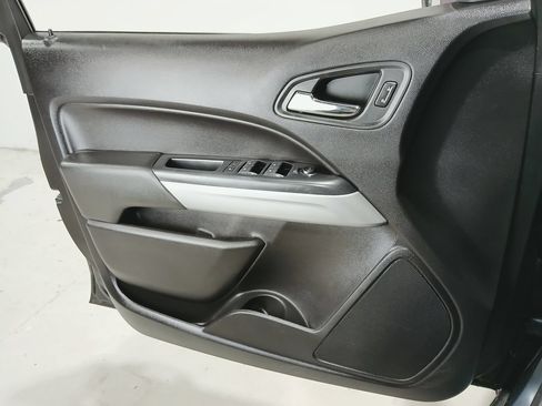 Used 2019 Chevrolet Colorado LT w/ LT Convenience Package AWD/4WD image 31