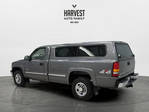 Used 1999 Chevrolet Silverado 2500 LS w/ Firm Ride Suspension Pkg AWD/4WD image 3