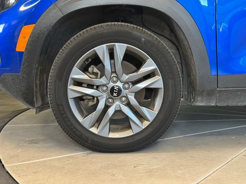 Used 2021 Kia Seltos LX AWD/4WD image 25