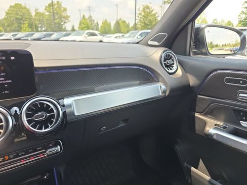 Certified 2023 Mercedes-Benz GLB 35 AMG 4MATIC image 20
