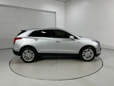 Used 2019 Cadillac XT5 Premium Luxury AWD/4WD image 38