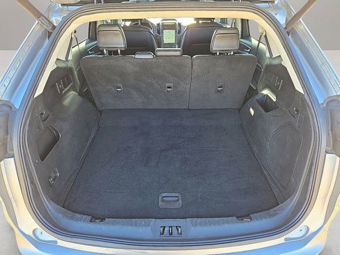 Used 2022 Ford Edge Titanium image 14