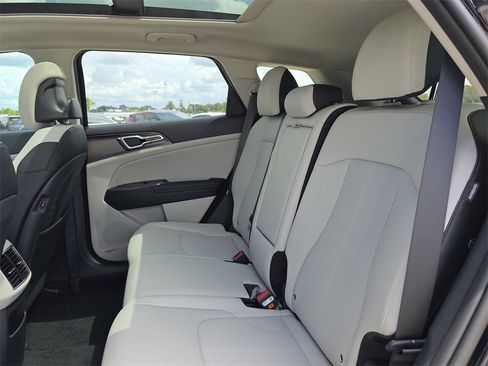 New 2026 Kia Sportage EX w/ EX Panorama Roof Package image 19