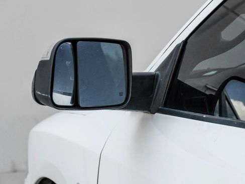 Used 2019 RAM 1500 Big Horn AWD/4WD image 40