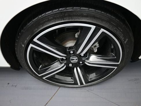 Certified 2023 Honda Accord Sport image 15