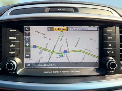 Used 2019 Kia Sorento SX FWD image 33