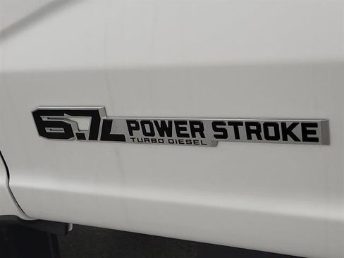 Used 2024 Ford F250 XLT image 7