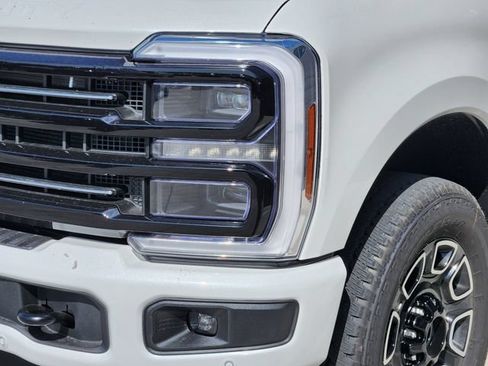 New 2026 Ford F250 Platinum w/ FX4 Off-Road Package AWD/4WD image 6