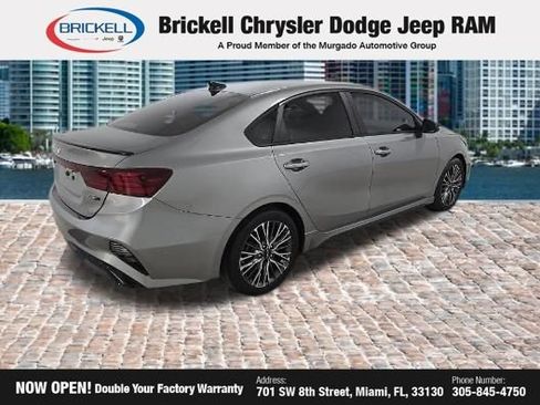 Used 2022 Kia Forte GT-Line w/ GT-Line Technology Package FWD image 3