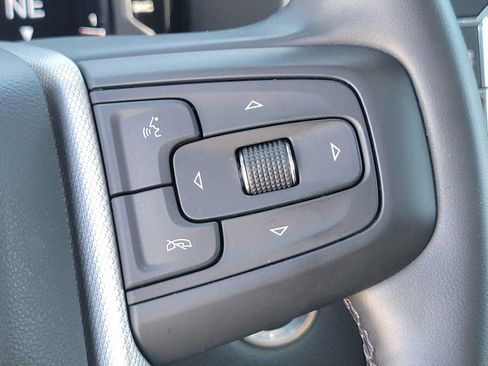 Used 2024 GMC Yukon XL Denali AWD/4WD image 34