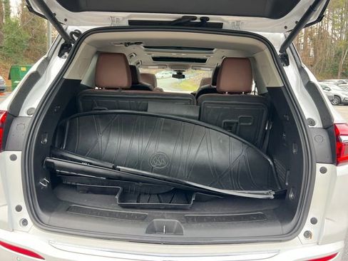 Used 2021 Buick Enclave Avenir w/ Avenir Technology Package image 33