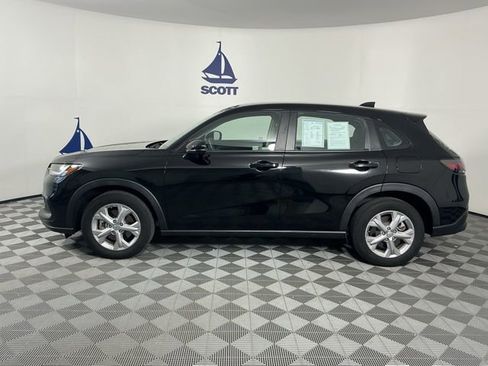 Used 2023 Honda HR-V LX image 4