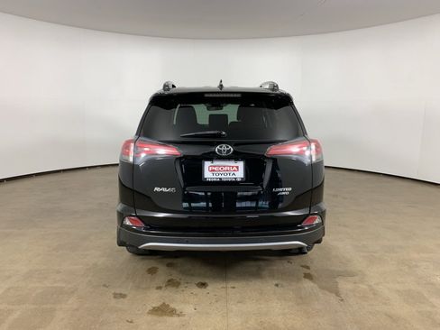 Used 2017 Toyota RAV4 Limited image 10
