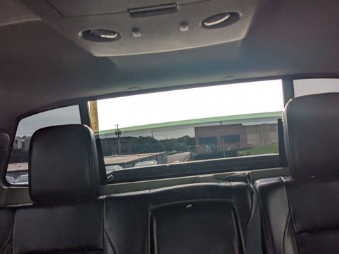 Used 2015 Nissan Titan PRO-4X w/ Pro-4x Luxury Package AWD/4WD image 27