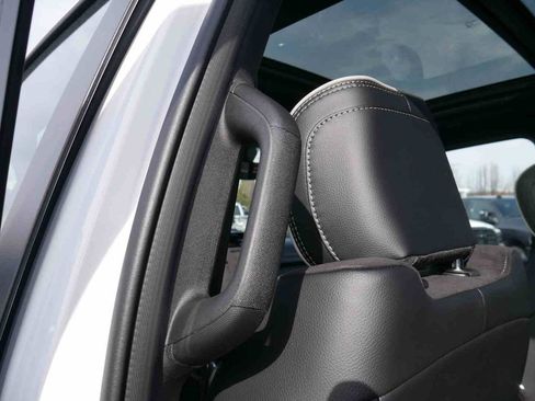 New 2026 RAM 1500 Laramie w/ Sport Appearance Package image 19