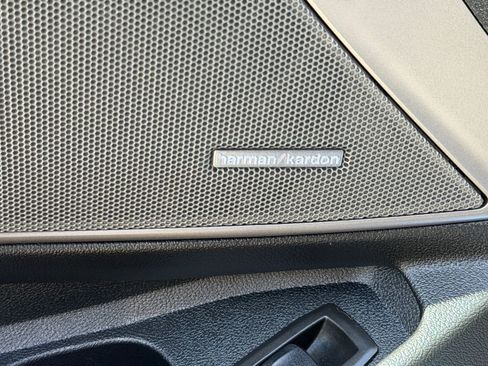 Used 2025 BMW M3 Competition w/ Executive Package AWD/4WD image 23