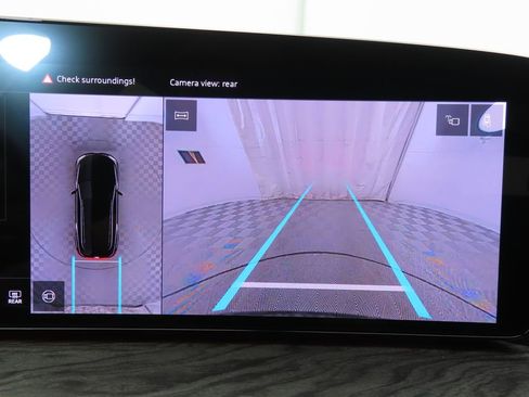 Used 2025 Audi Q5 Premium Plus w/ Premium Plus image 16