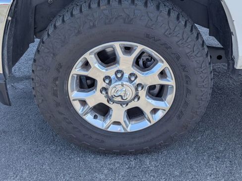 Used 2022 RAM 2500 Laramie AWD/4WD image 15