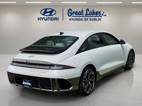 Used 2025 Hyundai Ioniq 6 SEL AWD/4WD image 4